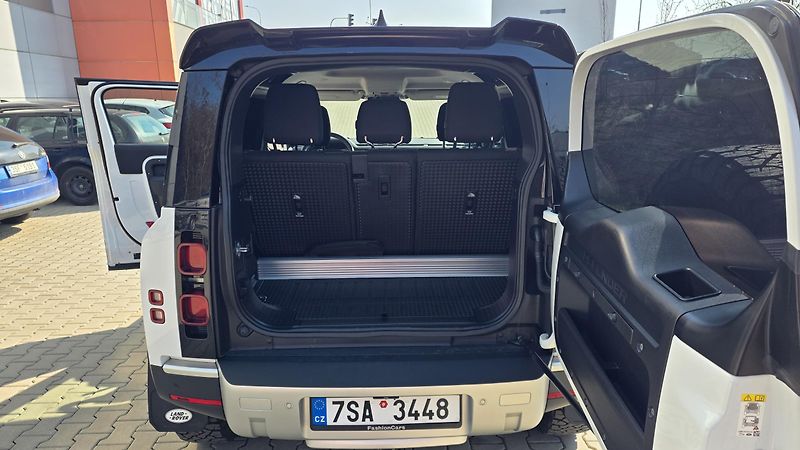 Land Rover Defender (2021) TOP STAV VZDUCH VELKÝ SERVIS - fotka 14 z 17