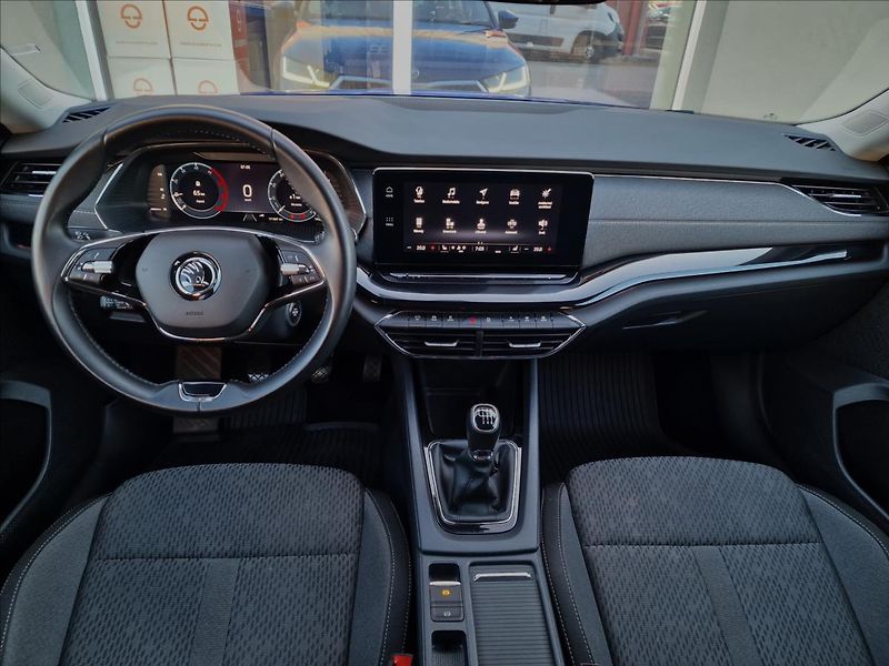 Škoda Octavia 2.0 TDI Style,původ ČR,1.Maj - fotka 24 z 50