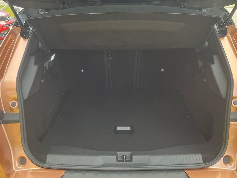 Opel Grandland (2026) ULTIMATE 1.2T(107kW/145k)eDCT6 - fotka 8 z 20