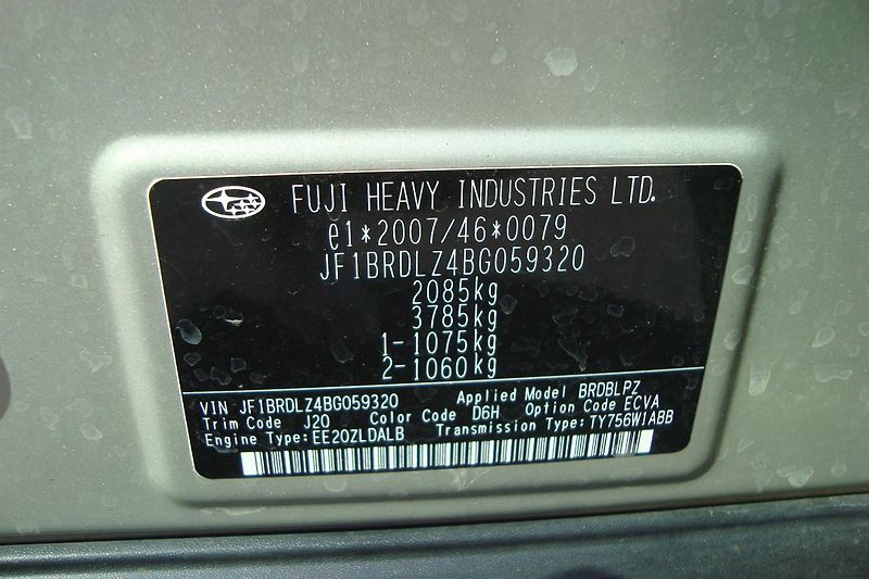 Subaru Outback (2011) 2.0 D,AWD,ČR, 2.Maj.Servis.Kn. - fotka 25 z 76