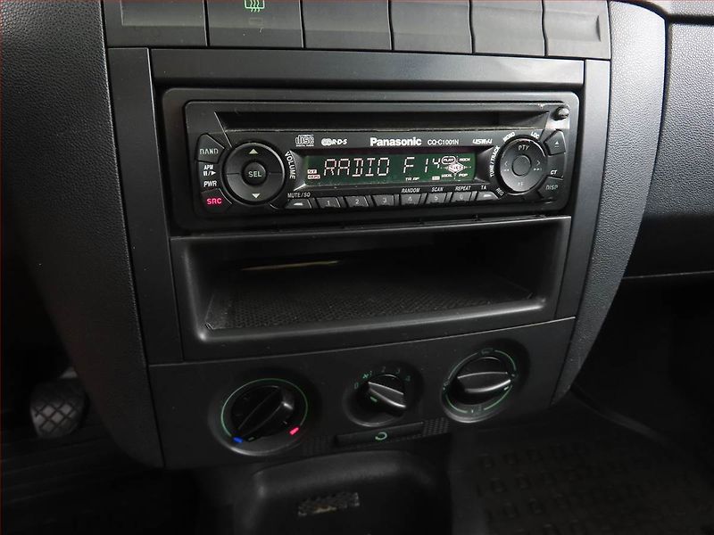 Škoda Fabia (2006) Ambiente 1.2 12V, Serv.kniha - fotka 12 z 14
