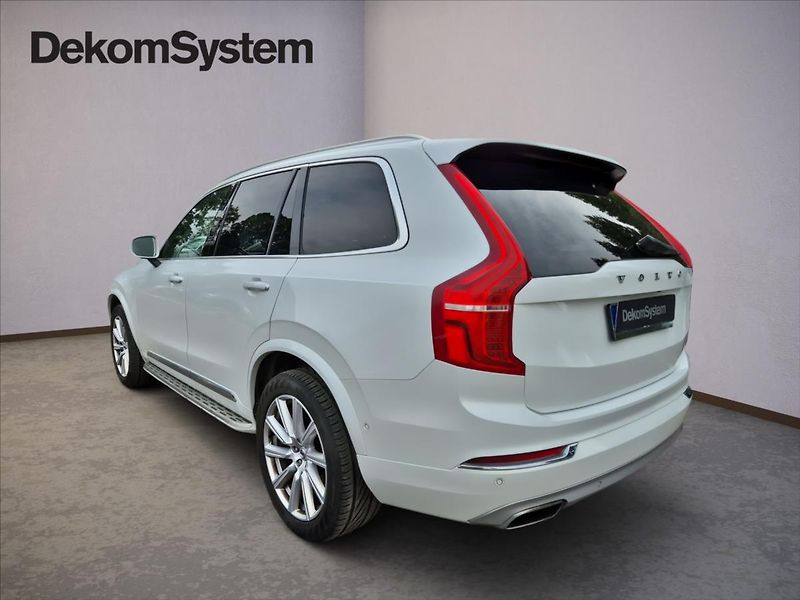 Volvo XC90 2,0 T6 AWD Inscription Auto - fotka 4 z 19