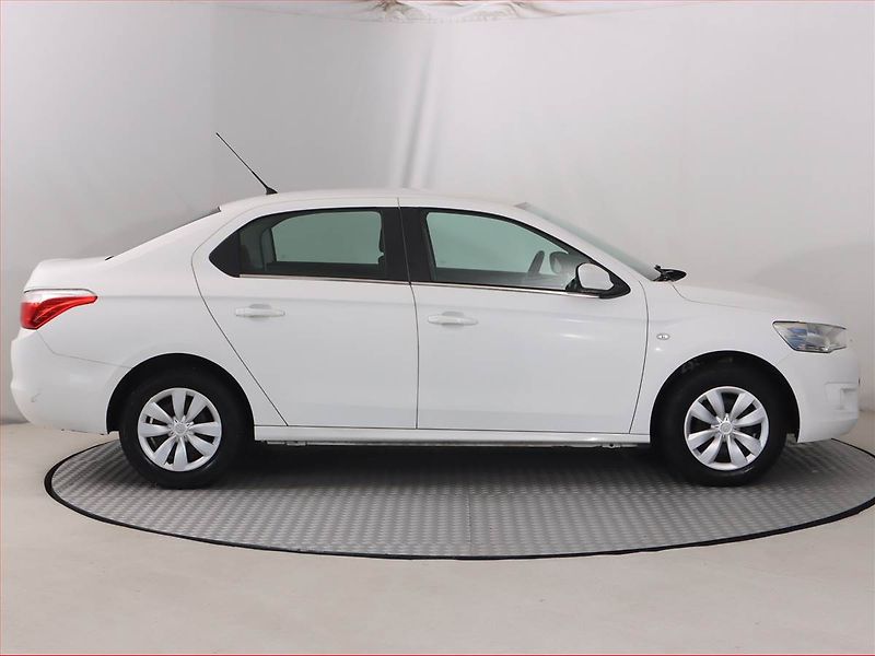 Citroën C-Elysée (2016) 1.2 PureTech, Serv.kniha - fotka 6 z 16