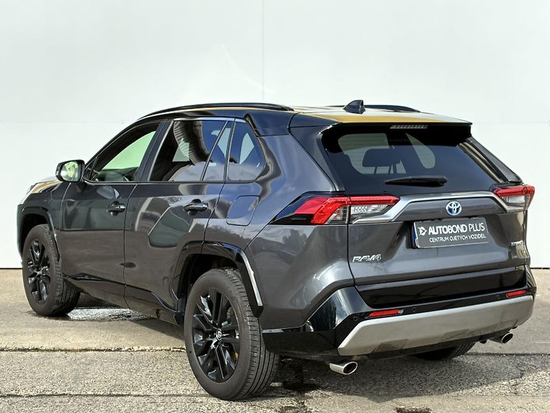 Toyota RAV4 2.5 HSD e-CVT AWD Selection - fotka 7 z 23