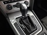 Volkswagen Passat (2016) 2.0 TDI, Automat, Navi - náhled 13