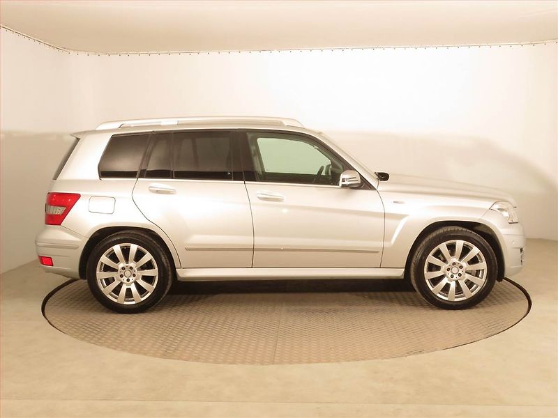 Mercedes-Benz GLK (2011) 220 CDI, 4X4, Automat, Xenony - fotka 6 z 16