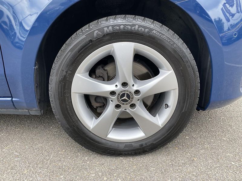 Mercedes-Benz Vito 114 CDI/L Tourer Pro - fotka 20 z 25