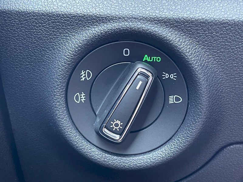 Škoda Kamiq (2025) 1.0 TSI 85 kW DSG Monte Carlo - fotka 7 z 31