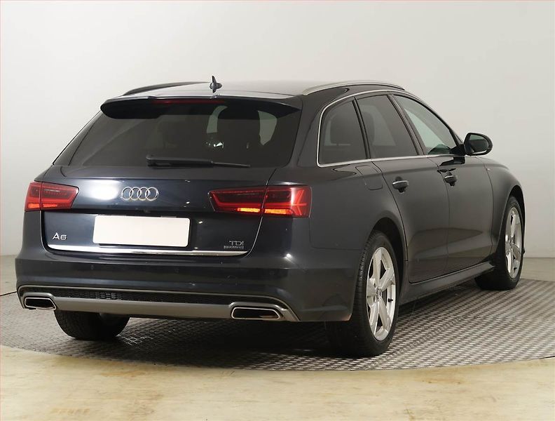 Audi A6 (2018) S line 3.0 TDI, 4X4, Automat - fotka 5 z 28