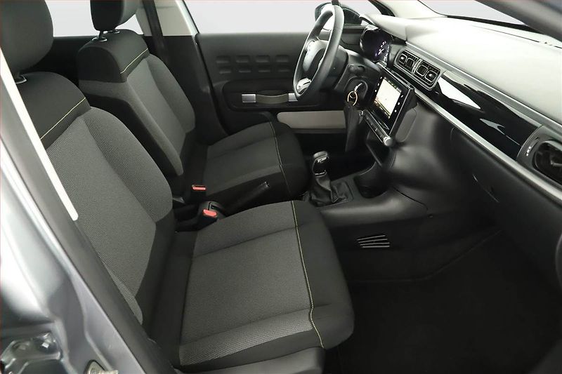 Citroën C3 (2018) 1.2 PureTech, Navi, Tempomat - fotka 7 z 13