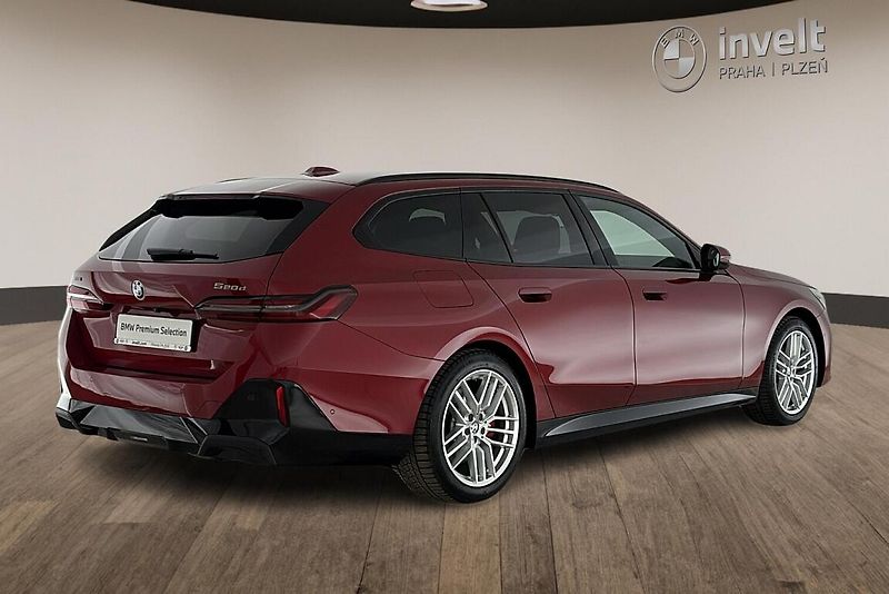 BMW Řada 5 řady 5 | 520d xDrive - fotka 3 z 24