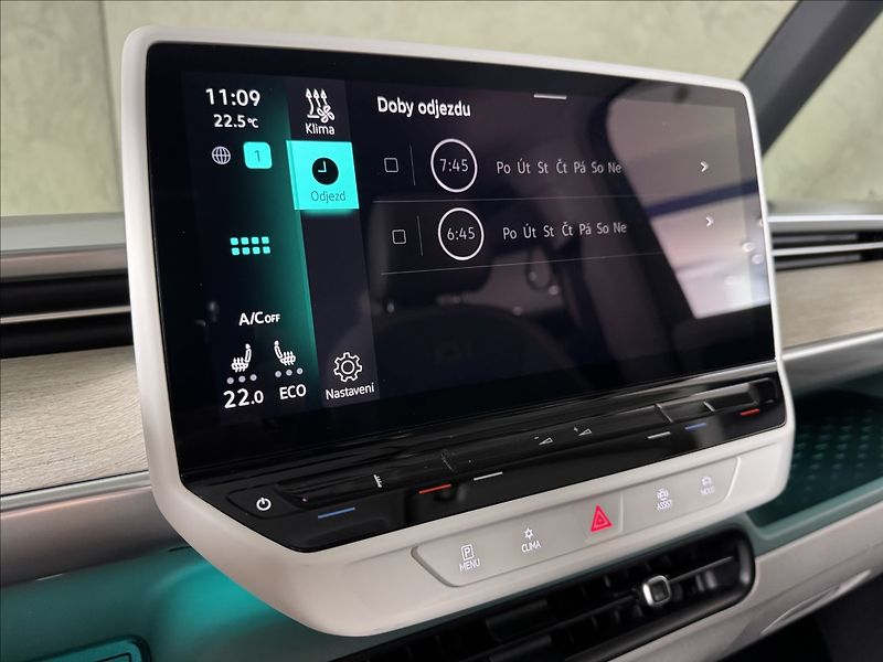 Volkswagen ID.Buzz Pro 150kW IQ Light 360° Kamera - fotka 44 z 50