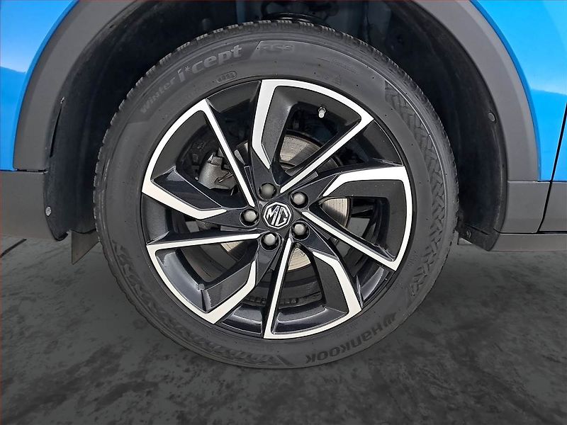 MG ZS (2023) Exclusive 1.0 Turbo, Automat - fotka 15 z 19