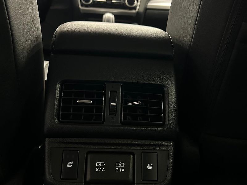 Subaru Outback (2020) 2.5 COMFORT kuze 2020 - fotka 8 z 32