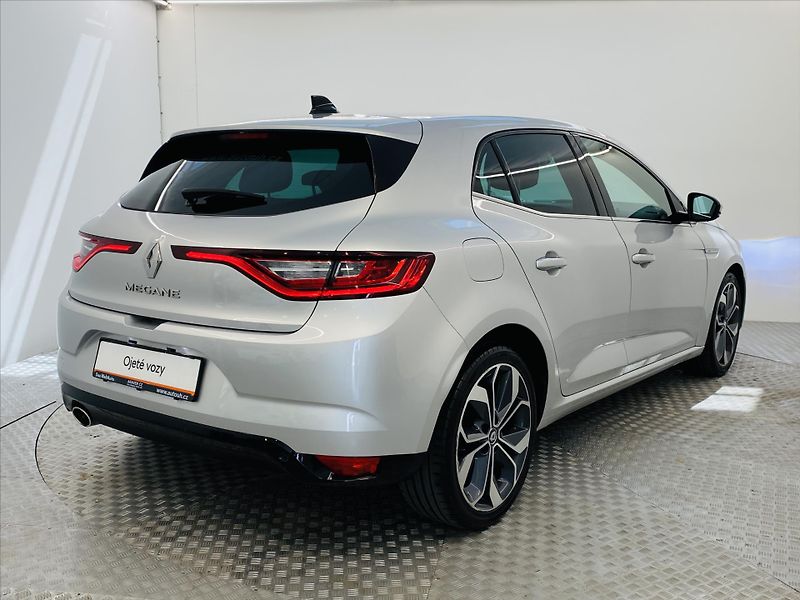 Renault Mégane 1,2 TCe 97kW LED 1. maj. ČR - fotka 2 z 30