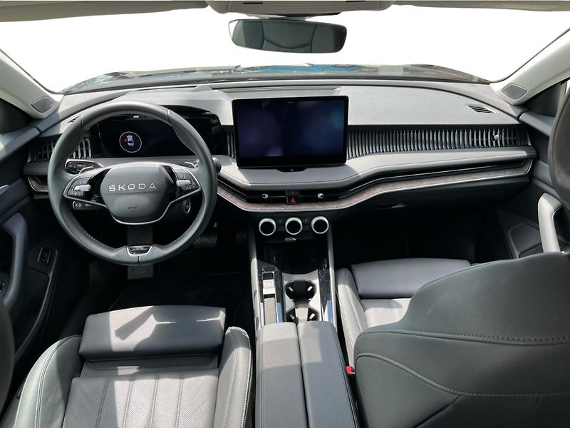 Škoda Superb 2.0TDi 110kW L&K DSG - fotka 5 z 30
