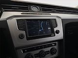 Volkswagen Passat (2016) 2.0 TDI 4Motion, 4X4 - náhled 11