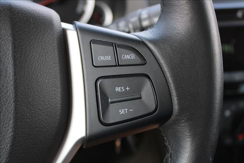 Suzuki Swift 1,2 i  4 x 4, SERVISKA - fotka 15 z 31