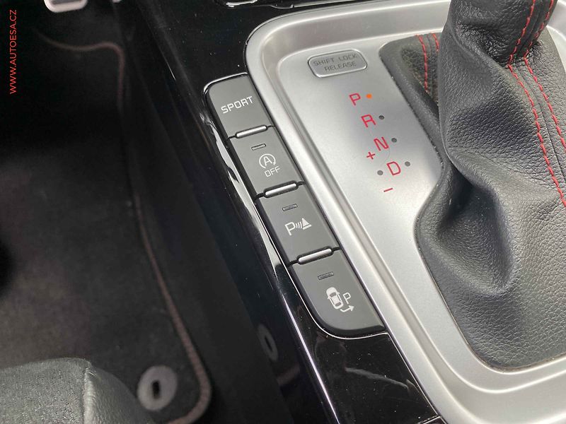 Kia ProCeed (2021) 1.6T-GDI, ČR, servis.kniha - fotka 17 z 19