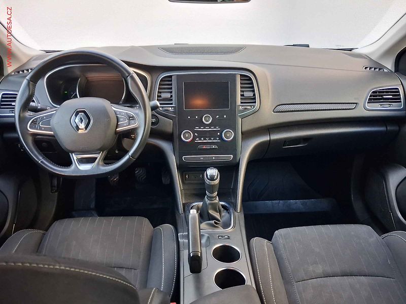 Renault Mégane (2019) 1.3TCe, 1.maj,ČR, AC, temp - fotka 8 z 17
