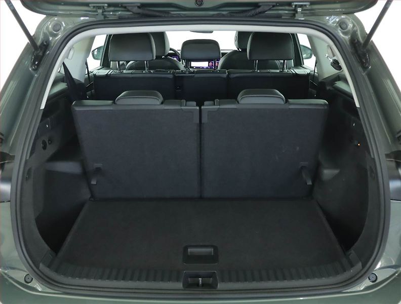 Volkswagen Tayron (2025) 1.5 eTSI - fotka 15 z 19