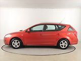 Kia Ceed (2007) 1.6 i, nová STK, Tažné - náhled 2