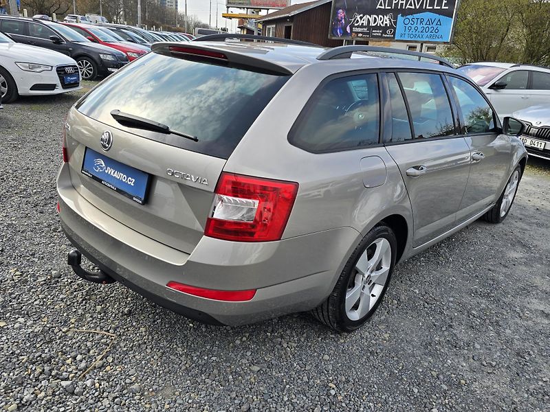 Škoda Octavia 1.4TSI 103KW DIGI KLIMA 1.Maji - fotka 5 z 15