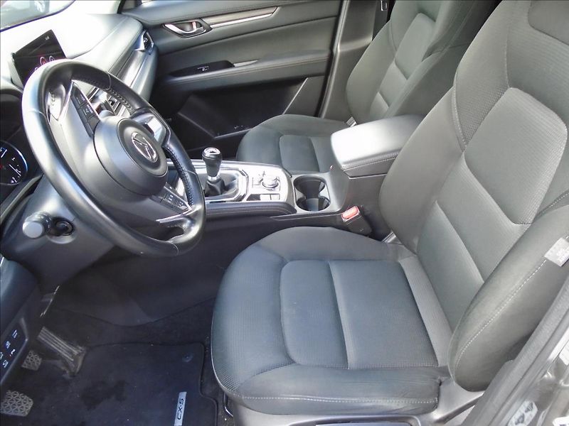 Mazda CX-5 2,2 - fotka 10 z 29