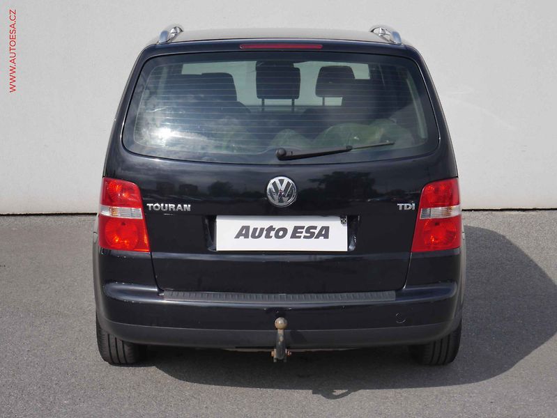 Volkswagen Touran (2006) 1.9 TDi, ČR, AC, temp - fotka 5 z 16