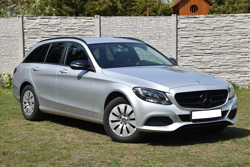 Mercedes-Benz Třídy C 180 CDi,KŮŽE,TEMP,NAVI,KLIMA - fotka 1 z 48