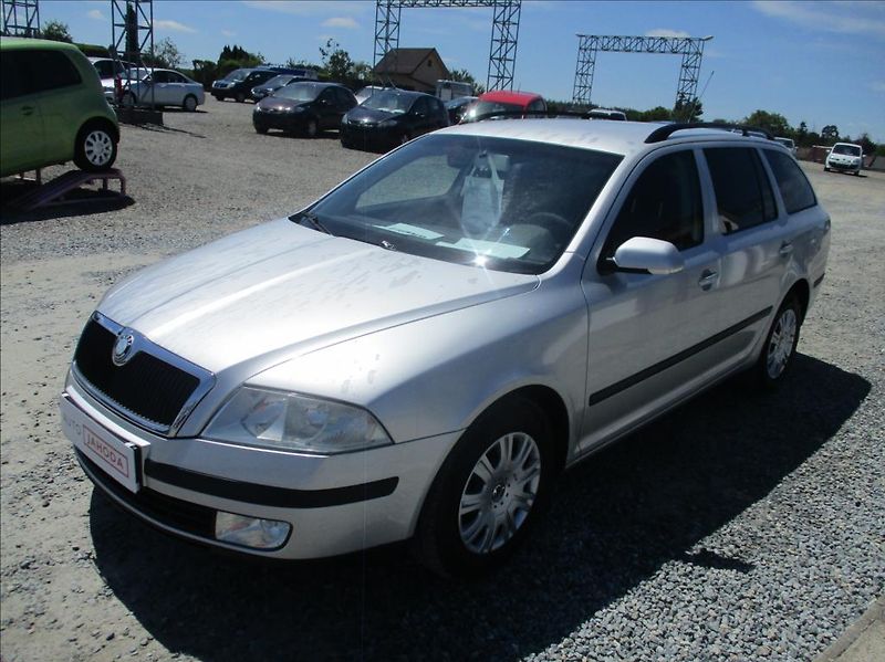 Škoda Octavia 1,9 TDI, klimatizace,serviska, - fotka 3 z 37