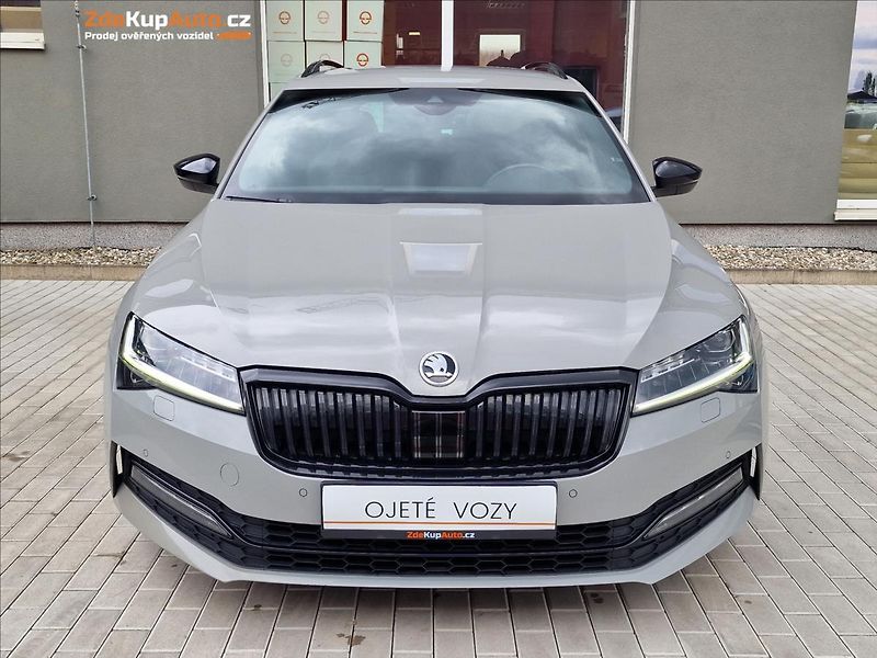 Škoda Superb 2.0TDI 140kW DSG SportLine ,ČR - fotka 4 z 50