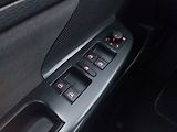 Volkswagen Golf (2010) 1.6 TDI, po STK, levný provoz - náhled 17