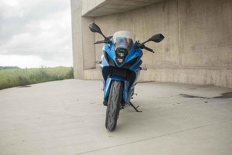 Suzuki GSX-8R