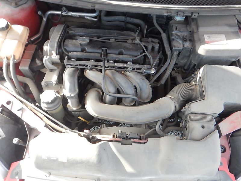 Ford Focus 1.6 i 74 kw - fotka 11 z 11