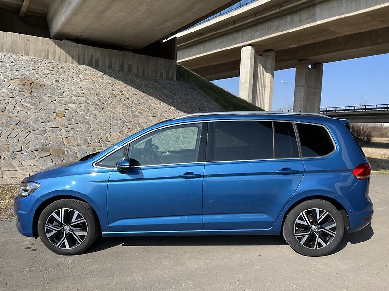 Volkswagen Touran (2020) 2.0TDI DSG VÝB*13000€ HIGHLINE - fotka 7 z 48