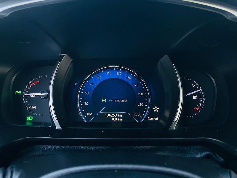 Renault Talisman 1.6dCI MANUÁL VÝHŘEV TAŽNÉ - fotka 42 z 44