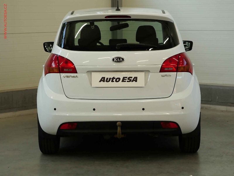 Kia Venga (2012) 1.4CRDi, ČR, AC, tažné - fotka 5 z 19