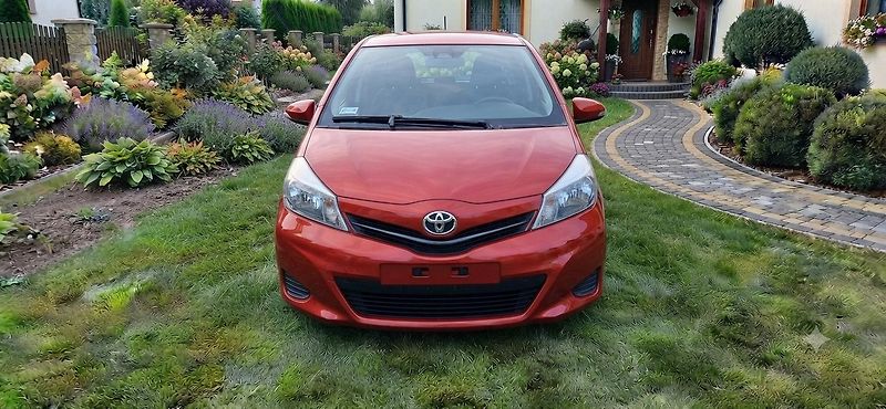 Toyota Yaris 1.0 VVT-i 51 kw - fotka 15 z 33