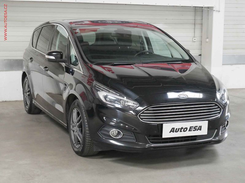 Ford S-MAX (2016) 2.0 TDCi, 2.maj,ČR, AT, park - fotografie inzerátu