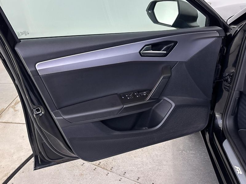 Seat Leon FR - fotka 13 z 28