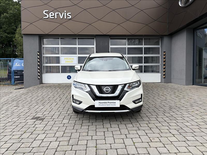 Nissan X-Trail 2,0 Xtronic 4x4 Acenta - fotka 4 z 19
