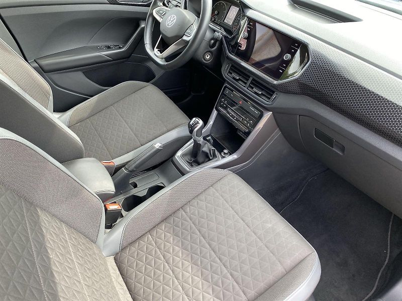 Volkswagen T-Cross (2022) 1.0 TSI Style - fotka 8 z 27