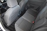 Volkswagen Golf (2021) 1.5TSI 96kW, LED - náhled 11