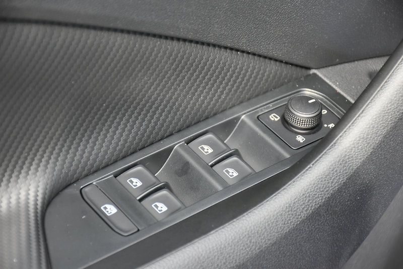 Škoda Kamiq (2026) Monte Carlo 1,0 TSI 85 kW 6-st - fotka 18 z 34