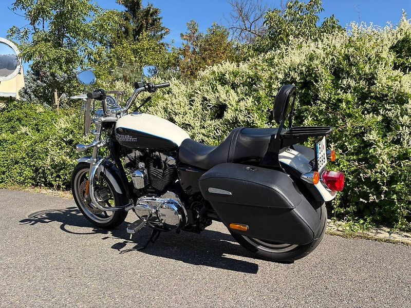 Harley-Davidson XL 1200T Sportster Super Low (2014) - fotka 6 z 13