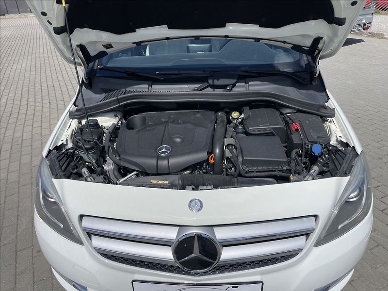 Mercedes-Benz Třídy B 1,8 200CDi 100kw Automat, Kůže - fotka 23 z 34