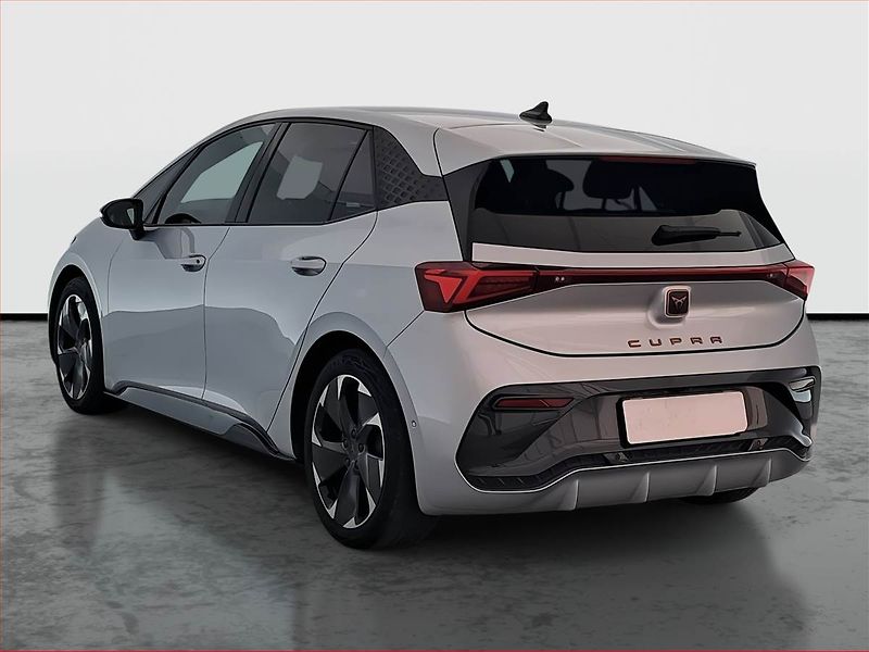 Cupra Born (2022) 58 e-boost, SoH 89% - fotka 4 z 20