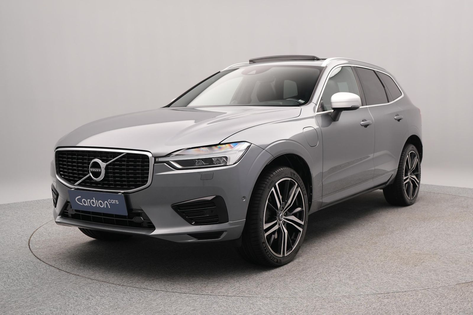Volvo XC60 T8 AWD RECHARGE R-DESIGN AUT