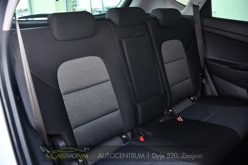 Hyundai Tucson 1,6 T-GDI 130kW 4x4 - fotka 21 z 53